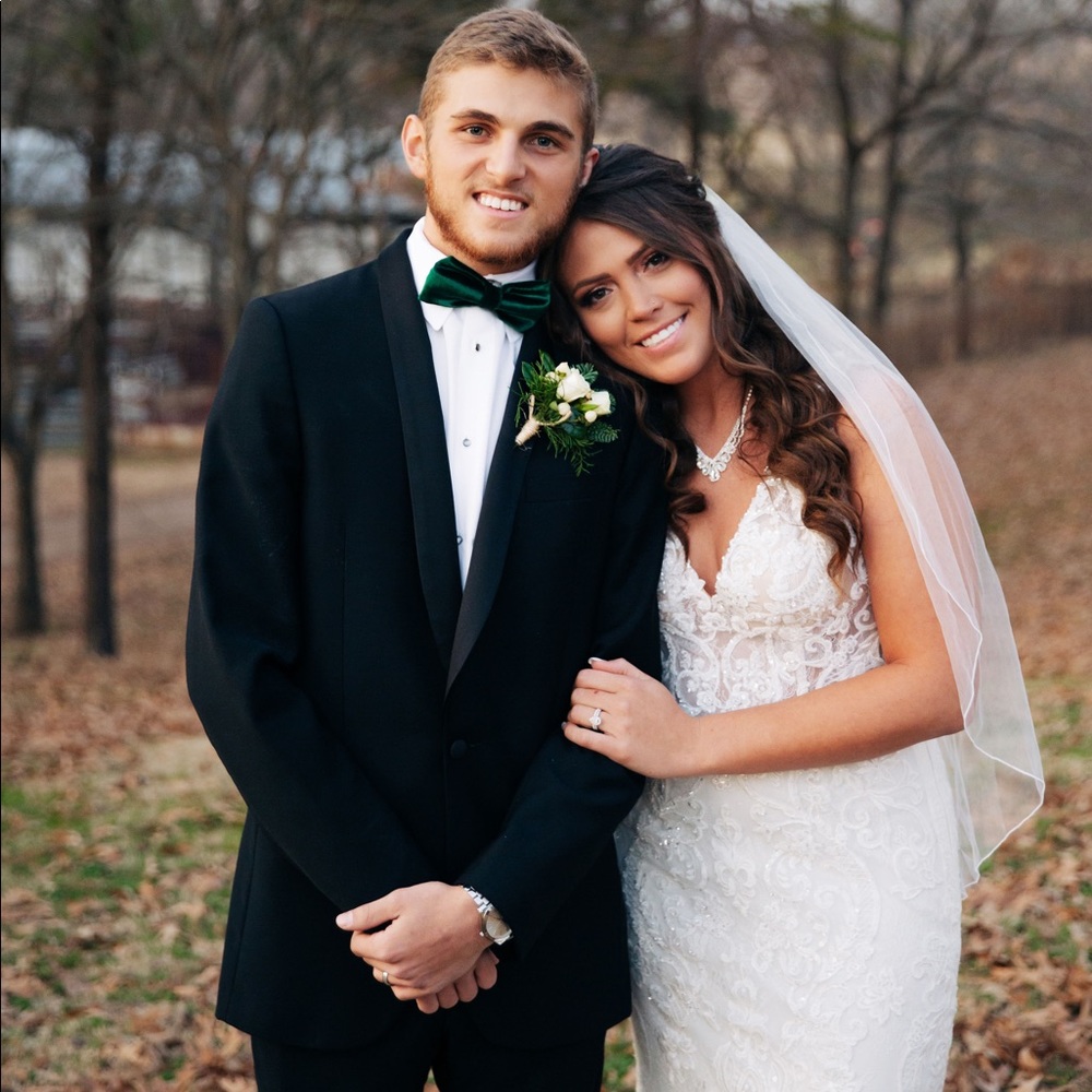 Meet your Posher, Kenzie